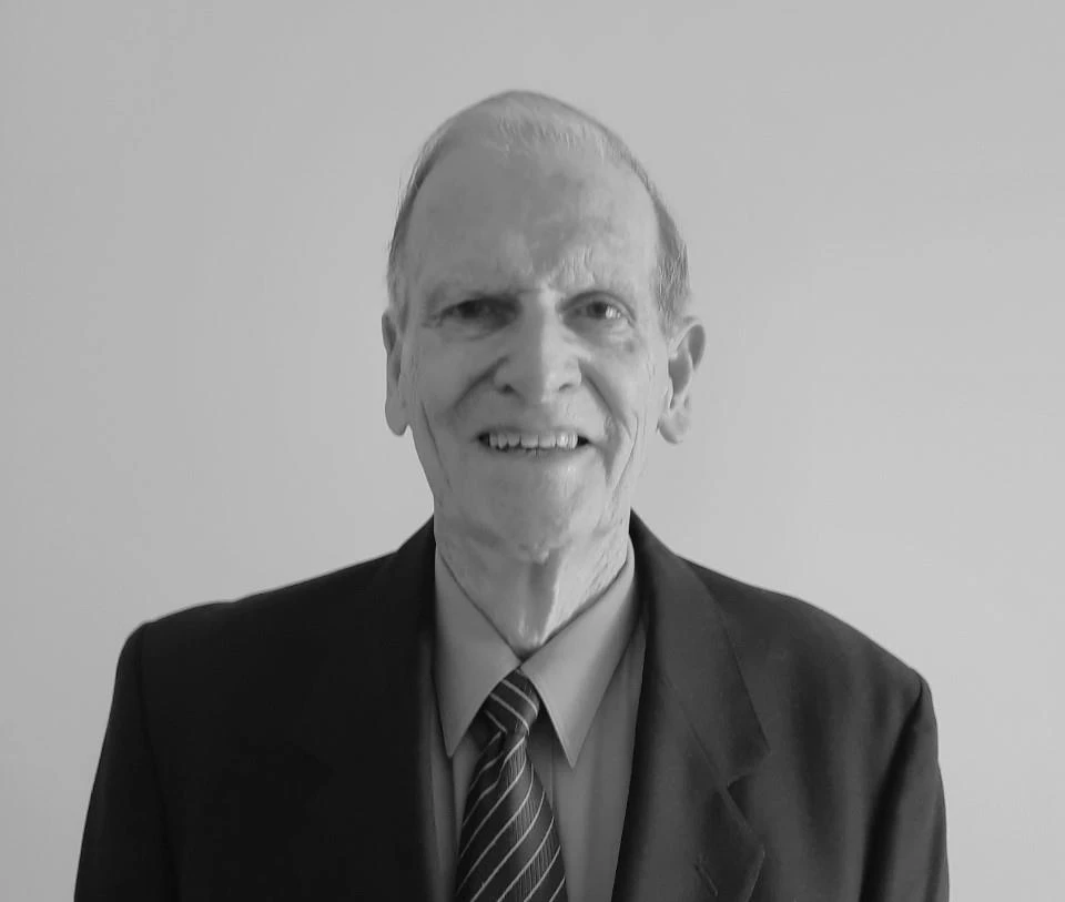 Em. Professor Clive Bell