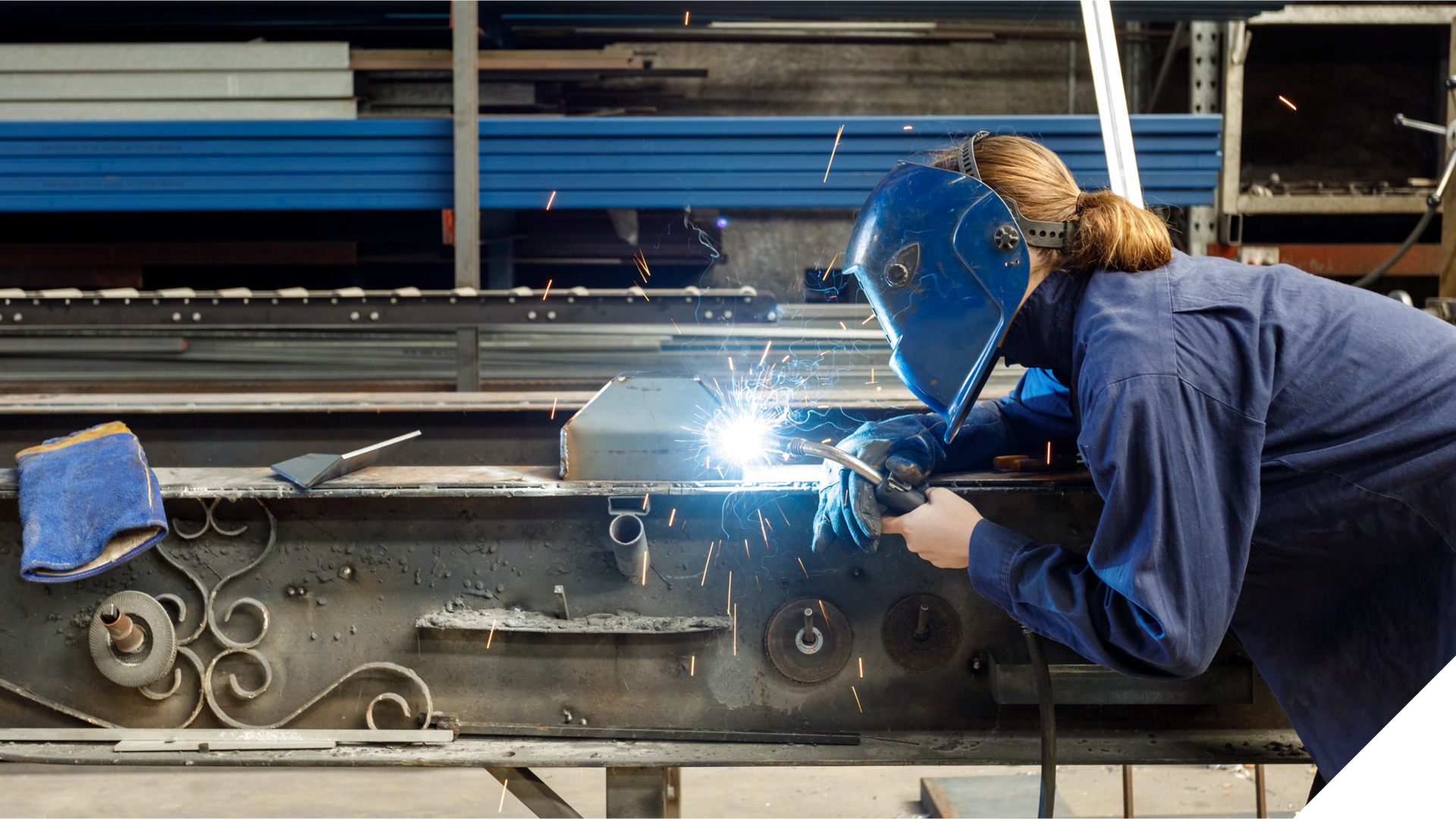IMG VIC 250506 Manufacturing